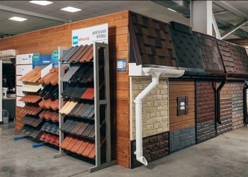 Шоурум компании СтройМаркет Запрудня 1